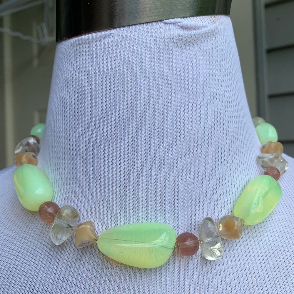Multicolor stones adjustable necklace 16''